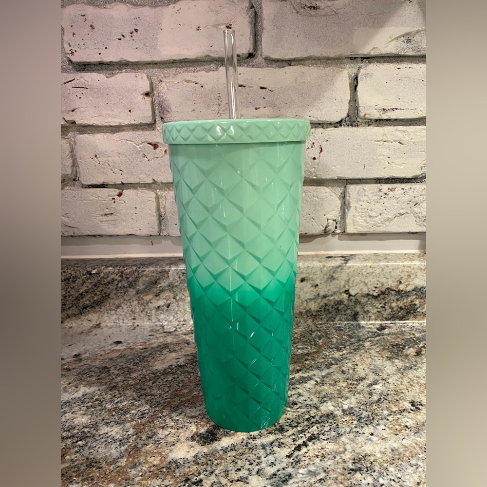 Mainstays Green Ombre Texture Tumbler